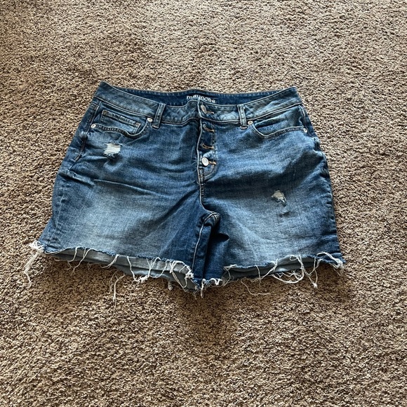 Maurices Pants - Maurices Blue Jean Shorts Distressed Cut-Off Style